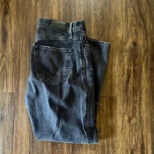 Lucky Brand - High Rise Mom Jeans. Black. 12/31